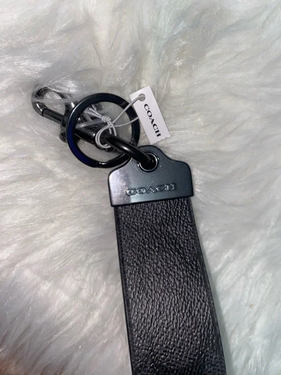 Coach keychain - Picture 4 of 4